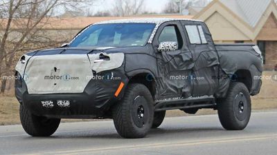 Next-Gen Chevrolet Colorado ZR2 Spied Looking Rugged On The Road