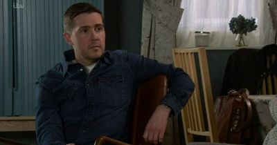 ITV Coronation Street fans thrown off as Todd returns after months of absence