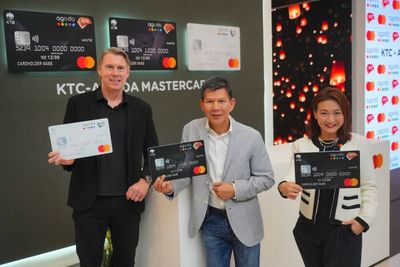 Trio unveils new set of credit cards