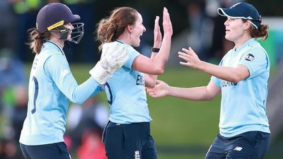 England to face Australia in women's cricket World Cup final after 137-run win over South Africa
