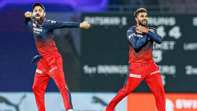 IPL 2022, RCB vs KKR: RCB scrape past 129-run target to beat KKR by 3 wickets in last-over thriller