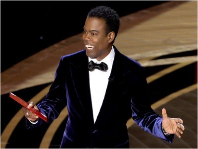 Chris Rock receives standing ovation at first comedy show since Oscars slap