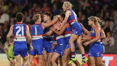 Western Bulldogs beat Sydney by 11 points despite misfiring in front of goal to get off the mark in 2022