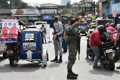 Philippine doctor alleged to be top rebel freed after case dismissed