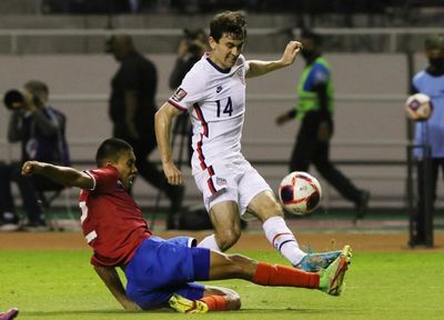 US, Mexico head to World Cup after final qualifying games