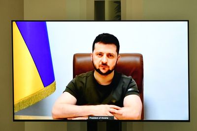 Ukraine at a ‘turning point’, says Zelensky as he warns other nations could wage war if ‘we don’t stop Putin’
