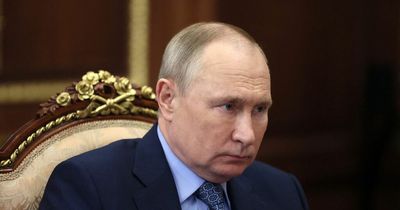 Vladimir Putin 'being misled about Russian war by his advisors' claims GCHQ chief