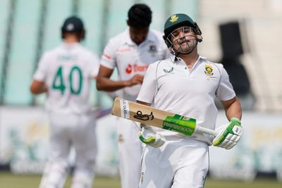 Bangladesh hit back after South Africa start well
