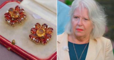 Antiques Roadshow guest left speechless by huge value of Cartier heirloom