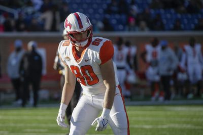 Colts showing ‘consistent’ interest in SMU TE Grant Calcaterra
