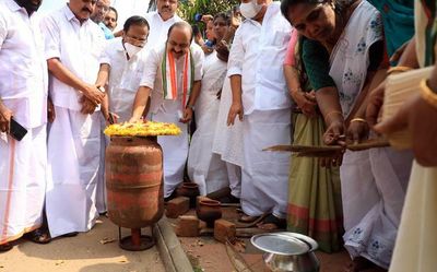 Congress stages protest against fuel price hike