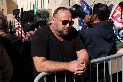 Alex Jones' troubles pile up