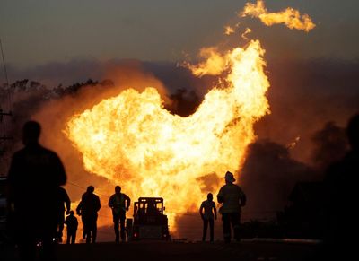 US will require valves on new pipelines to prevent disasters