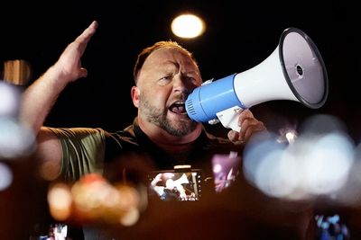 Alex Jones agrees to appear at deposition in Sandy Hook case