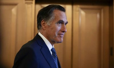 Romney suggests cutting retirement benefits for younger Americans