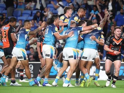 Titans steal NRL win over luckless Tigers