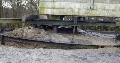 Raw sewage dumped into English rivers and sea 372,000 times in 2021