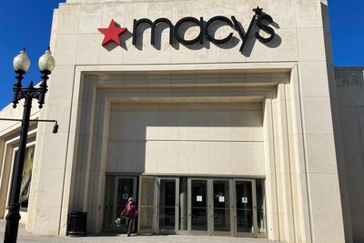 Macy's building NC distribution center, 2,800 jobs to come