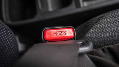 Only Two SUVs Earn "Good" IIHS Rating In New Seat Belt Reminder Tests