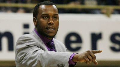 Report: Saint Peter’s Looking at Rutgers Assistant Brandin Knight for Coaching Opening