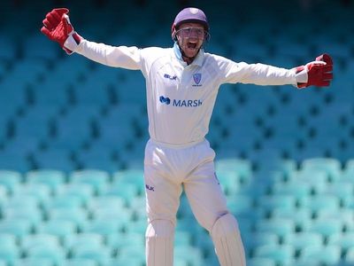 Ex-Test gloveman Peter Nevill retires