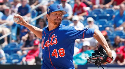 Jacob deGrom Dealing With Shoulder Tightness Ahead of Spring Training Start