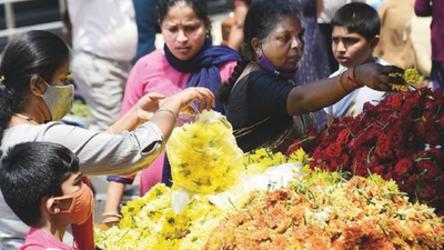 Karnataka: With no Covid clouds looming, festive mood builds up for Ugadi