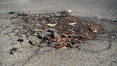 What are your rights as a driver if you hit a pothole and damage your car?