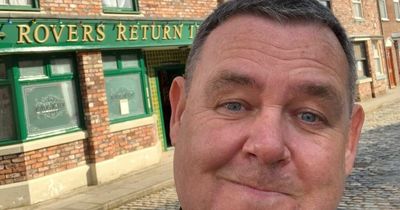 ITV Coronation Street's George Shuttleworth star Tony Maudsley delights fans as he shares news with Rovers selfie