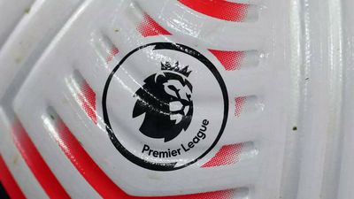 Liverpool, Manchester City resume Premier League title charge