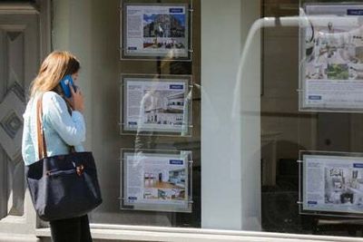 Tenants facing hunt for homes in London after slump in rental properties
