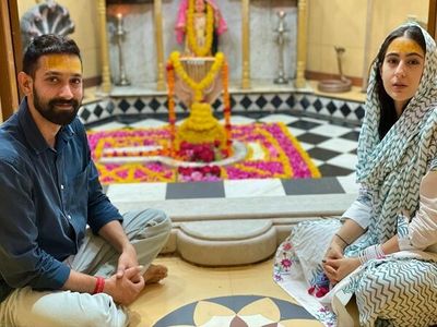 Sara Ali Khan, Vikrant Massey visit Gujarat's Nageshvara Jyotirlinga Temple amid 'Gaslight' shoot
