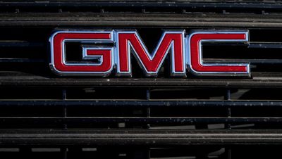GM recalls nearly 682,000 SUVs; windshield wipers can fail