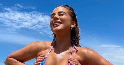 Woman takes two bikini pictures minutes apart to show reality of posing