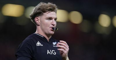 New Zealand superstar Jordie Barrett hints at position switch back to junior role