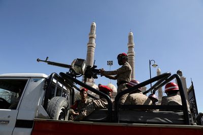 Yemen's slide into political crisis and war