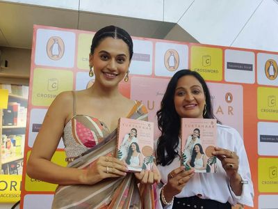 Bollywood actress Taapsee Pannu launches Munmun Ganeriwal's book 'Yuktahaar: The Belly and Brain Diet'