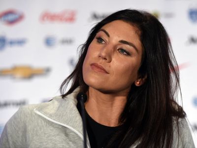 Former US soccer goalkeeper Hope Solo arrested for drink-driving with two children in car