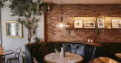 Large restaurants must now display calories on menus
