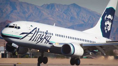 Alaska Cancels Hundreds of Flights as Labor Tussle Heats Up