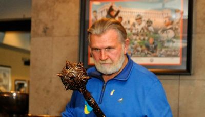 ‘Warrior’ Mike Ditka proud of his roots: ‘No Ukrainian is going to take crap from the Russians’