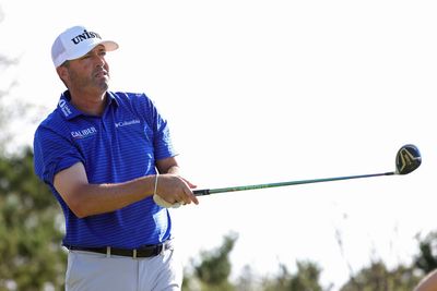 How do you handle a strong Texas breeze? Locals Ryan Palmer and Dylan Frittelli demonstrate at Valero Texas Open