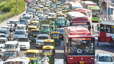 Delhi: On day 1 of drive, buses largely stick to lane