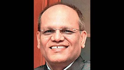 Telangana HC summons chief secretary Somesh Kumar over poll delay