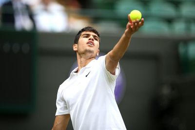 Carlos Alcaraz makes first Masters 1000 final with victory over Hubert Hurkacz