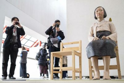 Art event featuring "comfort woman" statue in Tokyo