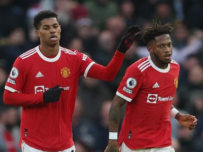 Manchester United vs Leicester LIVE: Premier League latest score and goal updates as Fred cancels out Kelechi Iheanacho goal