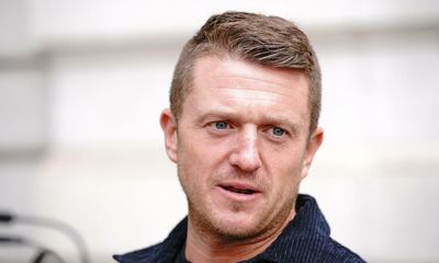 Far-right activist Tommy Robinson says he is being detained at Mexican airport