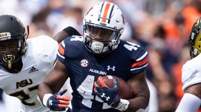 Auburn RB Sean Jackson Earns Scholarship, Has Emotional Call With Mother