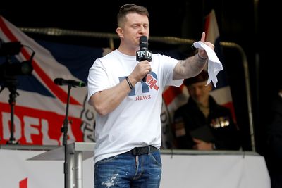 Far-right UK activist Tommy Robinson says he was detained in Mexico
